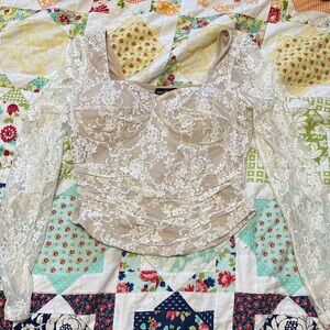Size Large Almost Famous long sleeve lacey top